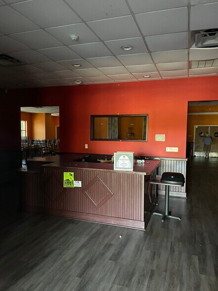 More Photos Of 2006 S Sterling St, Morganton Freestanding For Lease