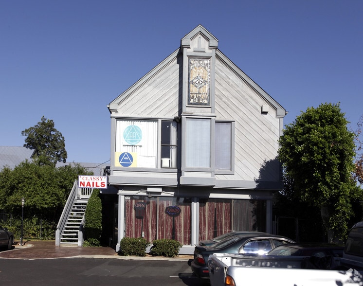 More Photos Of 360 N Midway Dr, Escondido Storefront Retail Office For Lease