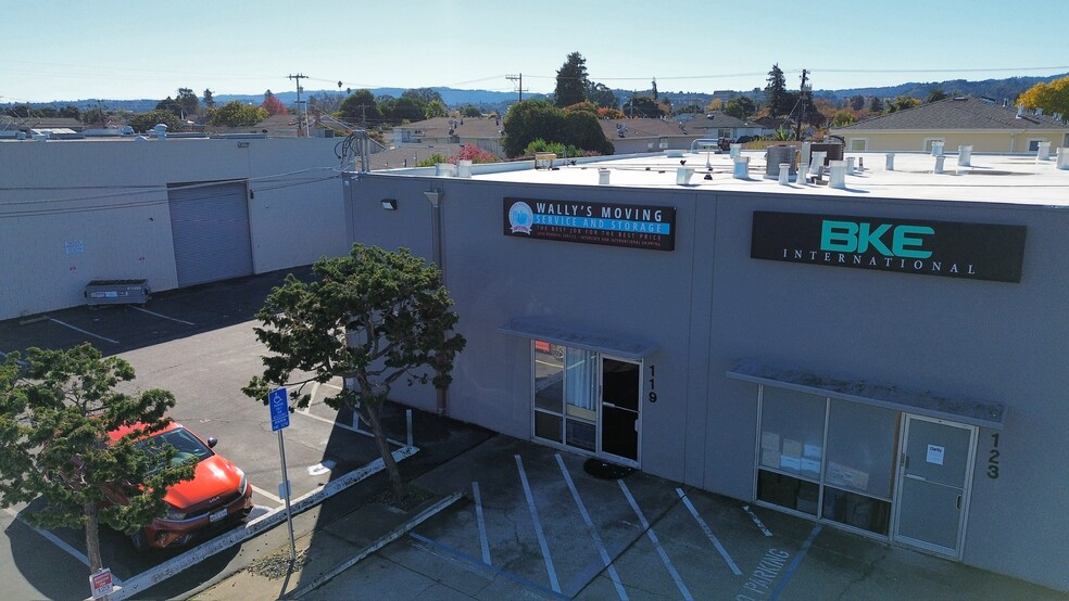 Primary Photo Of 119-129 N Amphlett Blvd, San Mateo Warehouse For Lease