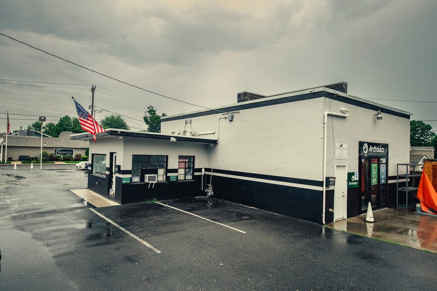 More Photos Of 58 NJ-35, Neptune City General Retail For Lease