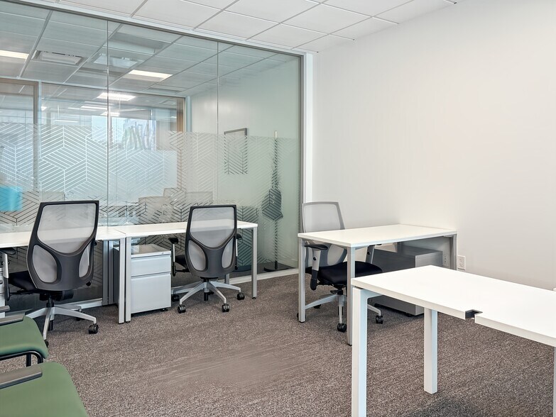 More Photos Of 501 E Las Olas Blvd, Fort Lauderdale Coworking Space