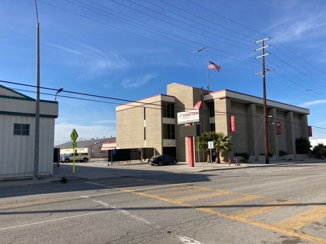 More Photos Of 8911 Aviation Blvd, Inglewood Warehouse For Lease