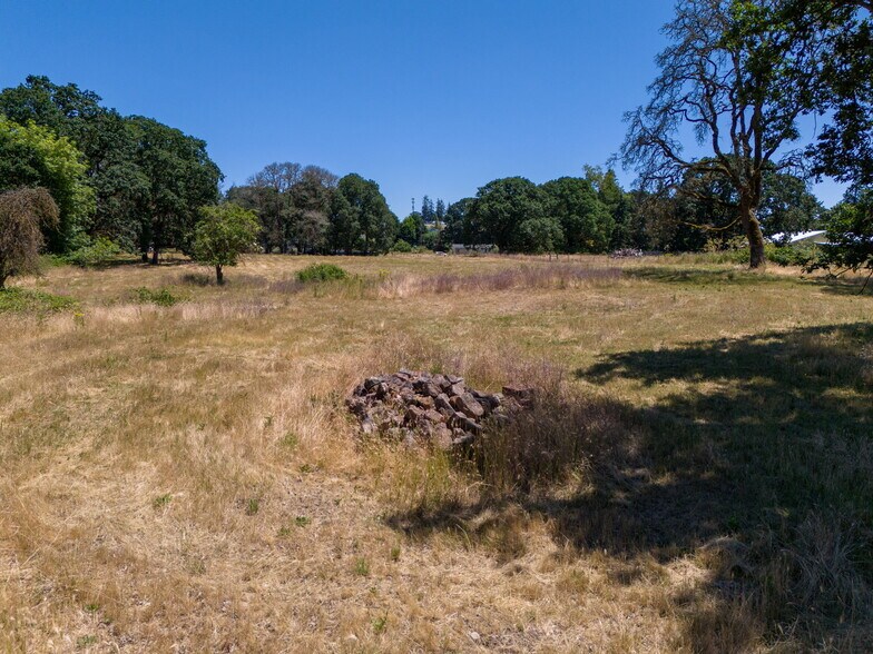 More Photos Of 941 N 2nd St, Jefferson Land For Sale