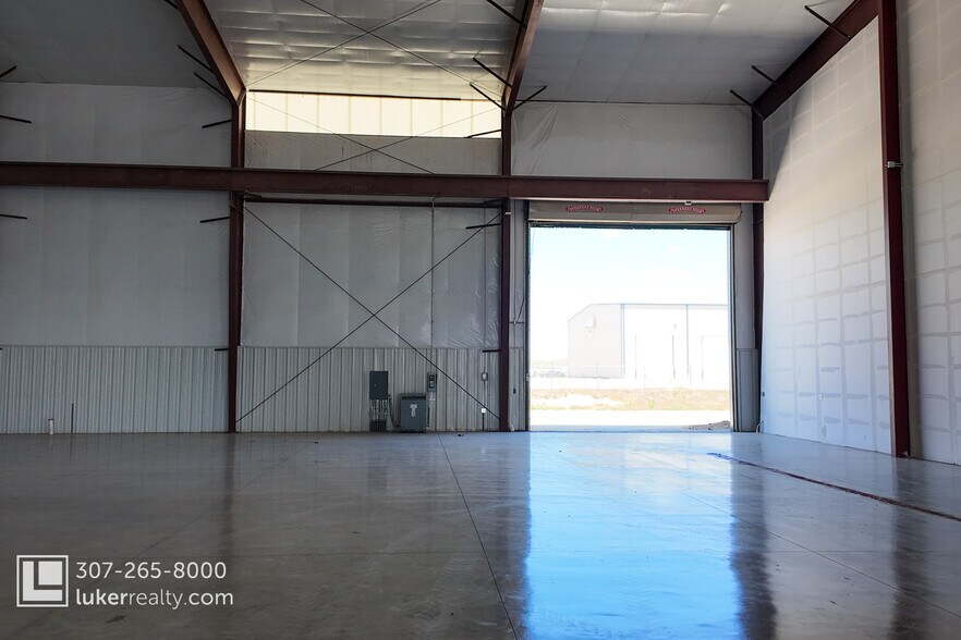 More Photos Of 6214 Tonkawa Trl, Bar Nunn Warehouse For Sale