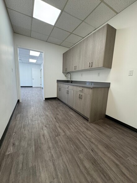 More Photos Of 24 Belden Ave, Norwalk Apartments For Lease