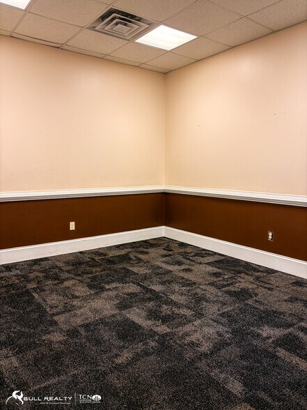 More Photos Of 5530 E Ponce De Leon Ave, Stone Mountain Distribution For Lease