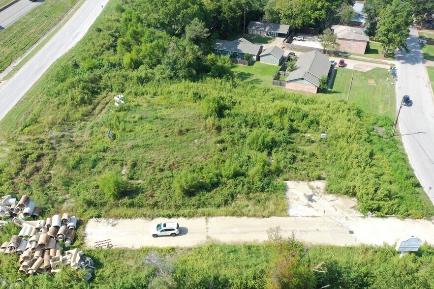 More Photos Of 194 Interstate 45 N, Huntsville Land For Sale