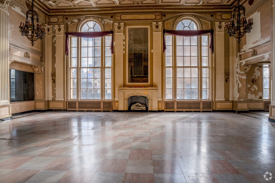 More Photos Of 400 Bagley St, Detroit Apartments For Sale