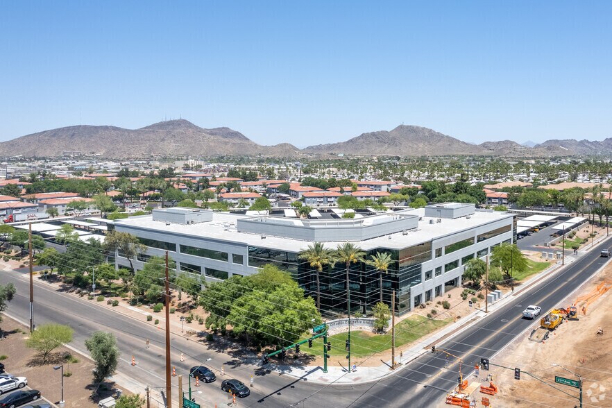 More Photos Of 2222 W Dunlap Ave, Phoenix Office For Lease