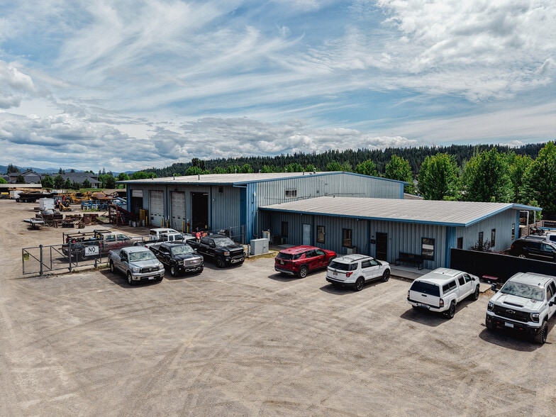 Primary Photo Of 3448 N Huetter Rd, Post Falls Office For Sale