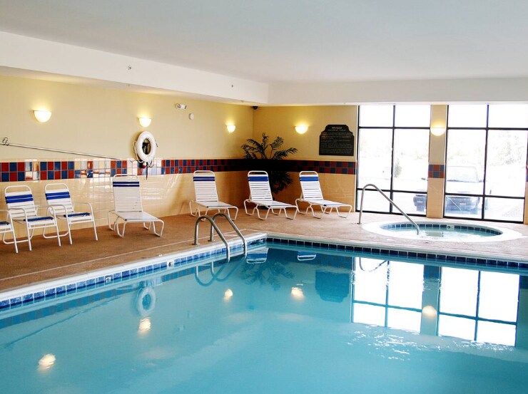 More Photos Of 102 McCormick Pky, Canon City Hotel For Sale