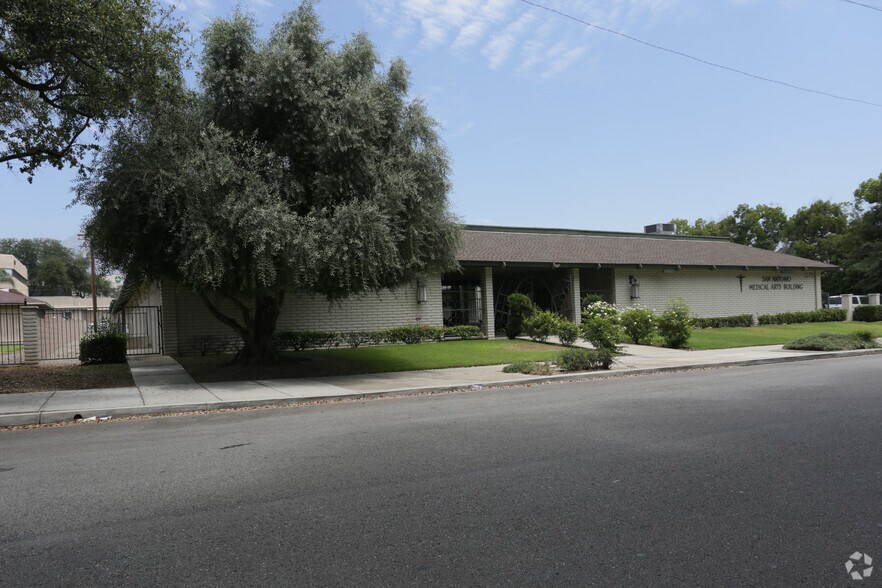 More Photos Of 1230 E Arrow Hwy, Upland Medical For Lease