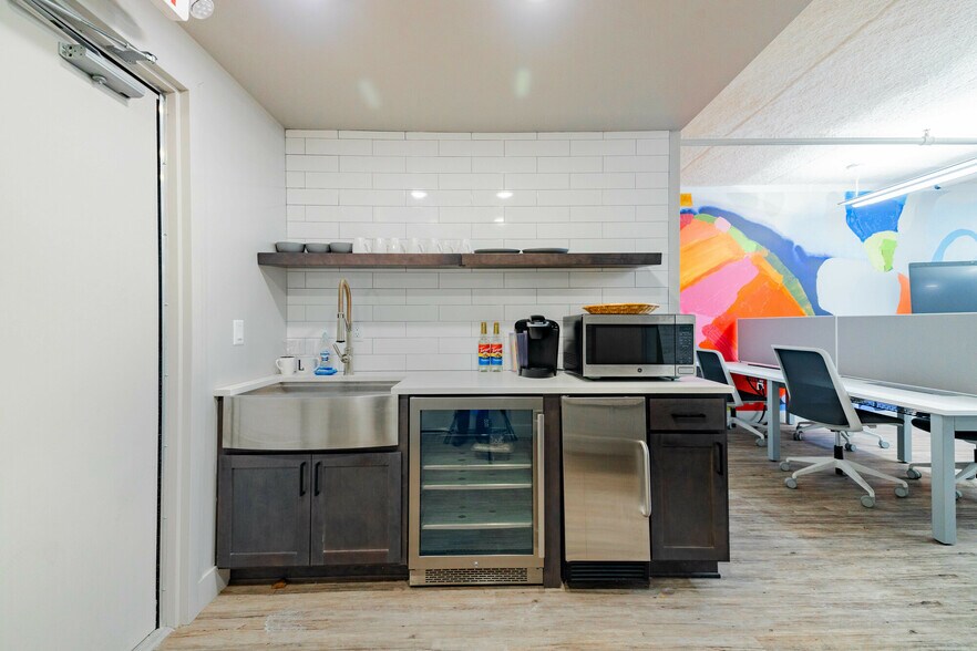 More Photos Of 830 Henry St, Ann Arbor Apartments For Sale