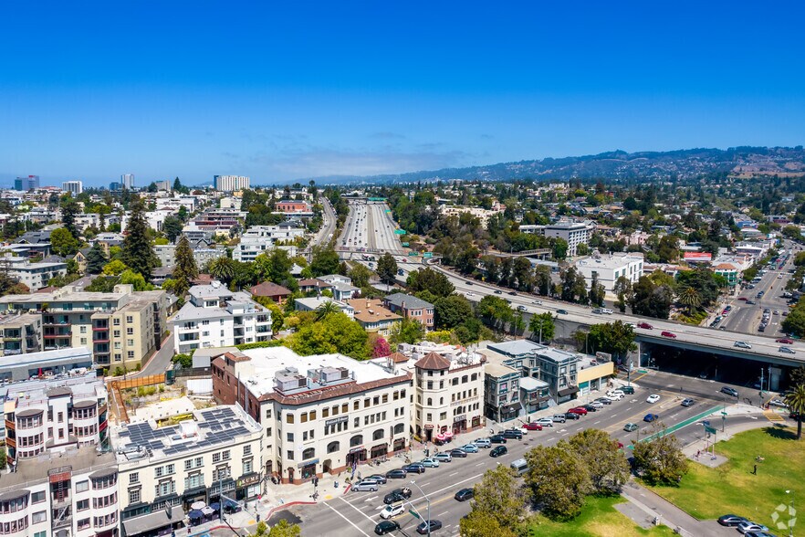 More Photos Of 600 Grand Ave, Oakland Office For Lease