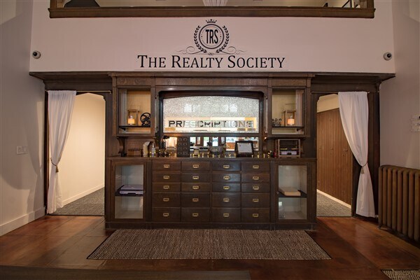 More Photos Of 7451 Monterey St, Gilroy Storefront Retail Office For Sale