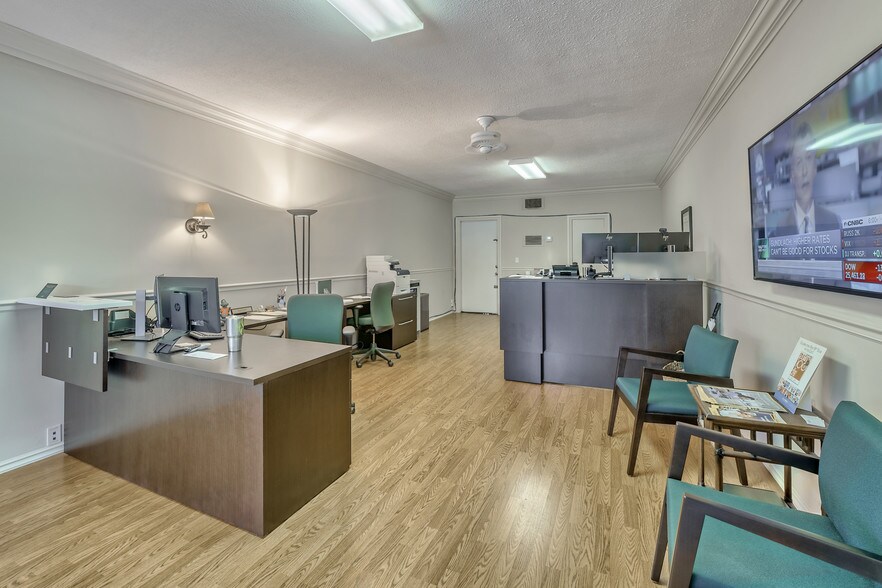 More Photos Of 390 Tequesta Dr, Jupiter Office For Lease