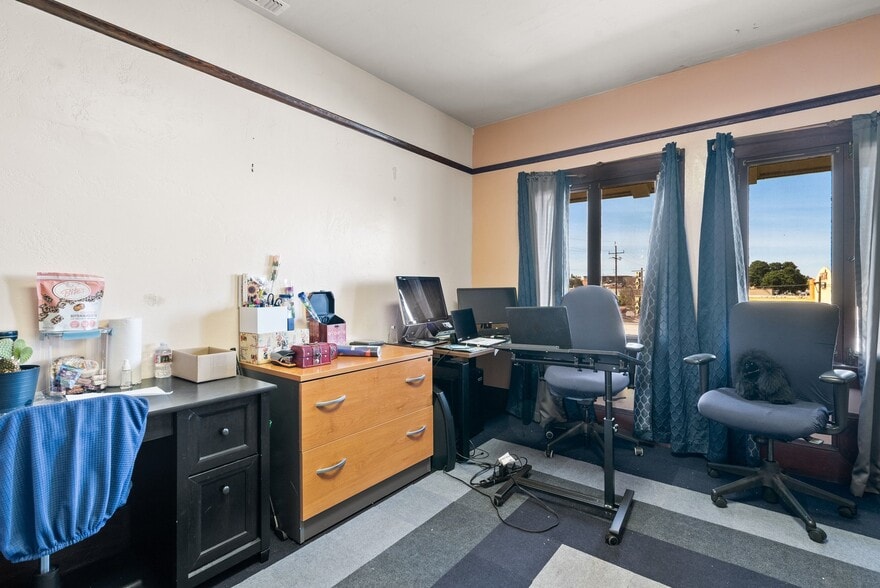 More Photos Of 217 E Lake Ave, Watsonville Office For Sale