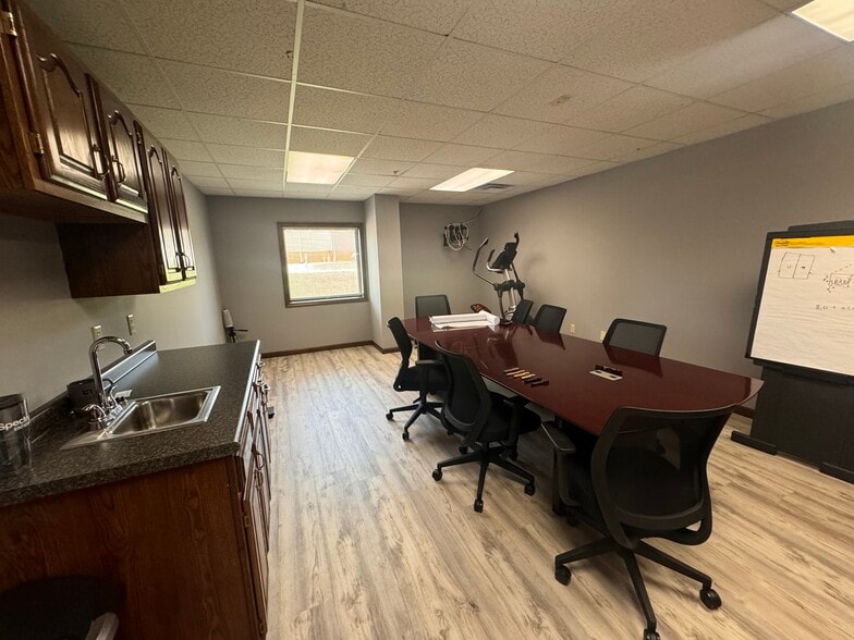 More Photos Of 127 River Bend Dr, Sevierville Warehouse For Lease
