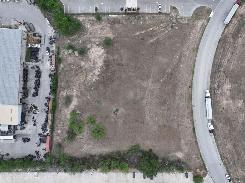 More Photos Of Verde Parkway, Schertz Land For Sale