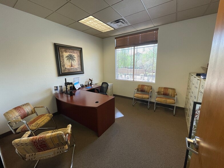 More Photos Of 10565 N 114th St, Scottsdale Office For Lease