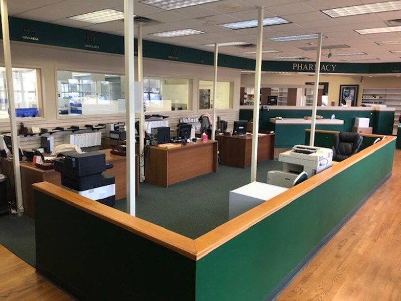 More Photos Of 4300 Grand Ave, Fort Smith Medical For Lease