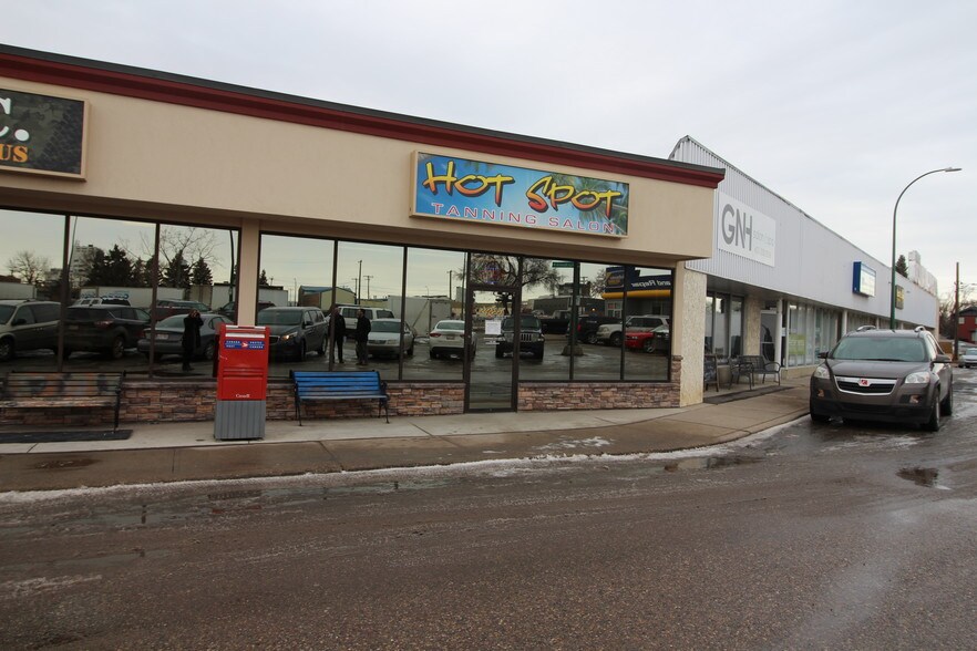 Primary Photo Of 126 Mayor Magrath Dr N, Lethbridge Storefront For Lease