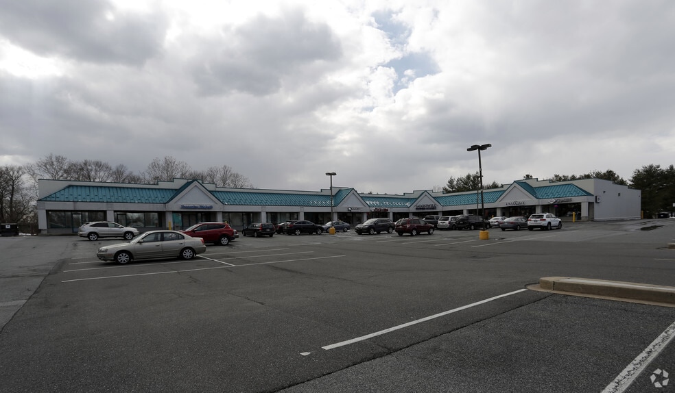 More Photos Of 220 Bridge St, Elkton Unknown For Lease