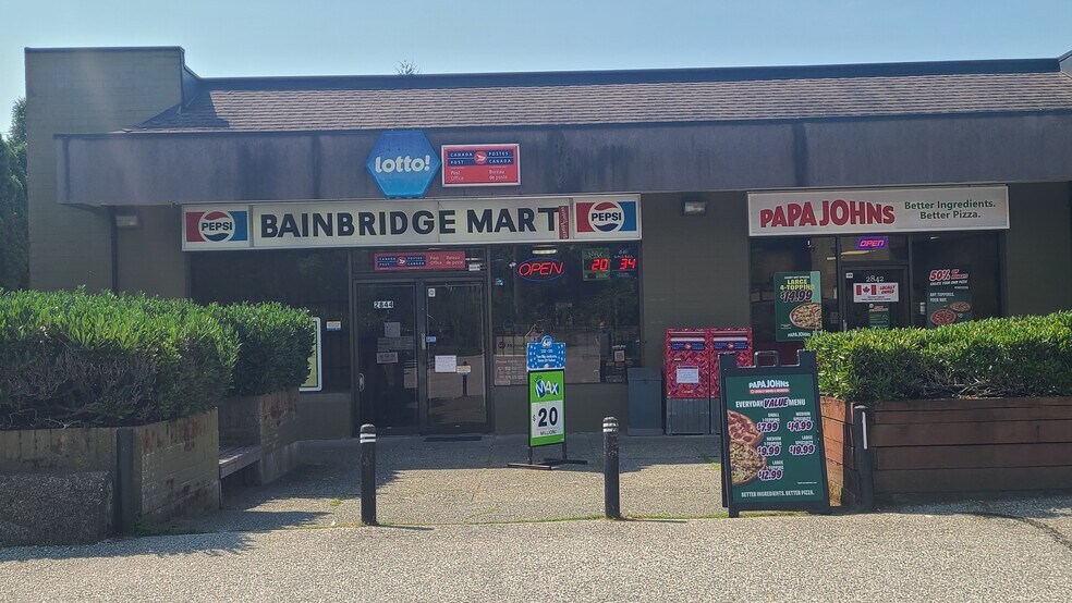 More Photos Of 2840 Bainbridge Ave, Burnaby General Retail For Lease