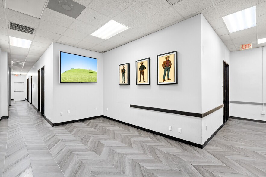 More Photos Of 3219 Harrisburg Blvd, Houston Medical For Lease