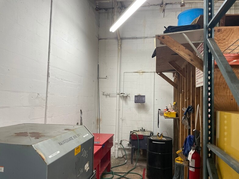 More Photos Of 1800-1812 SW 7th Ave, Pompano Beach Warehouse For Sale