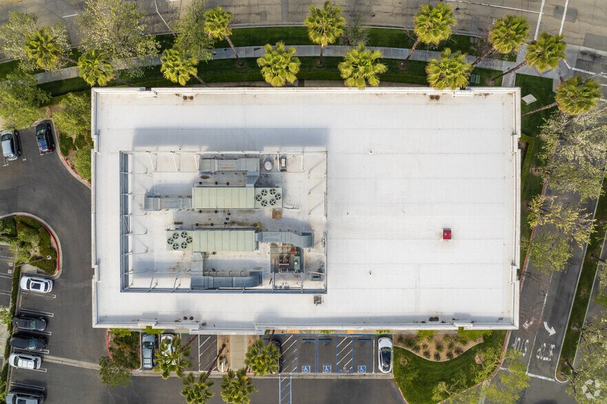 More Photos Of 473 E Carnegie Dr, San Bernardino Coworking Space