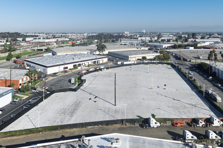 More Photos Of 2880 E Ana St, Compton Land For Lease