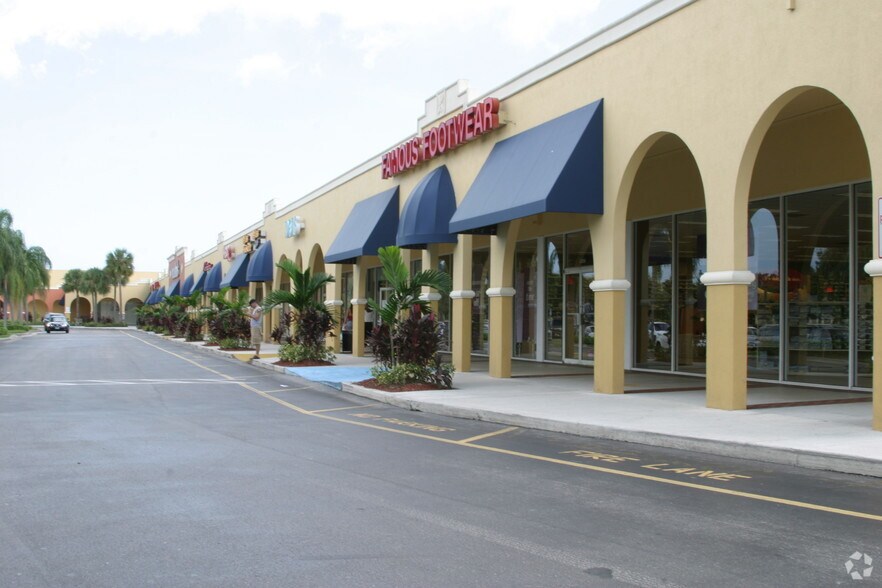 More Photos Of 3660-4060 W Hillsboro Blvd, Deerfield Beach Storefront For Lease