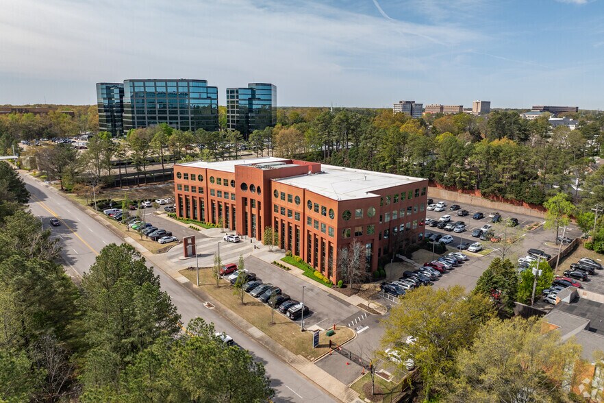 More Photos Of 1661 International Dr, Memphis Coworking Space