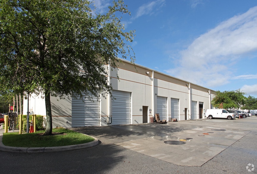 More Photos Of 1011-1039 NW 31st Ave, Pompano Beach Manufacturing For Lease