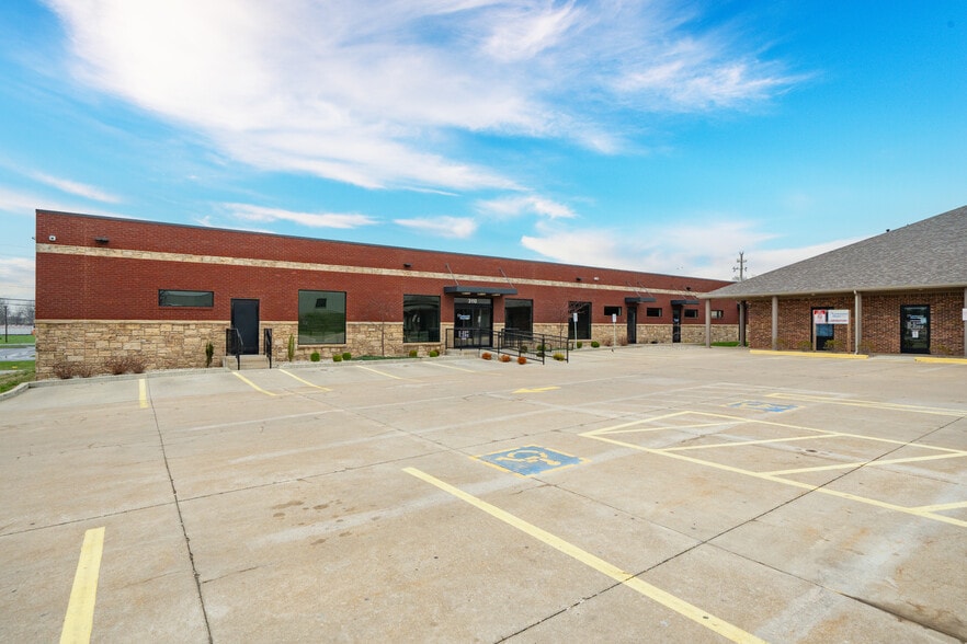 More Photos Of 3110 Fairview Dr, Owensboro Healthcare For Sale