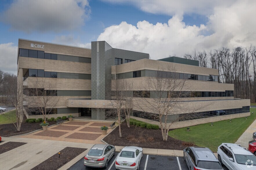 More Photos Of 4040 Embassy Pky, Akron Office For Lease