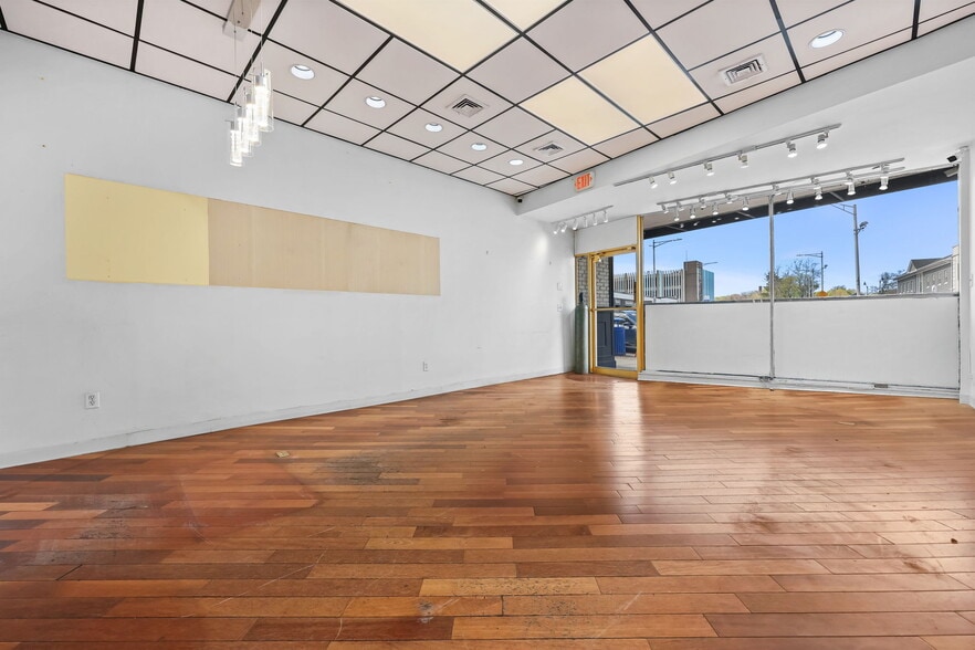 More Photos Of 49 Wall St, Norwalk Storefront Retail Office For Sale