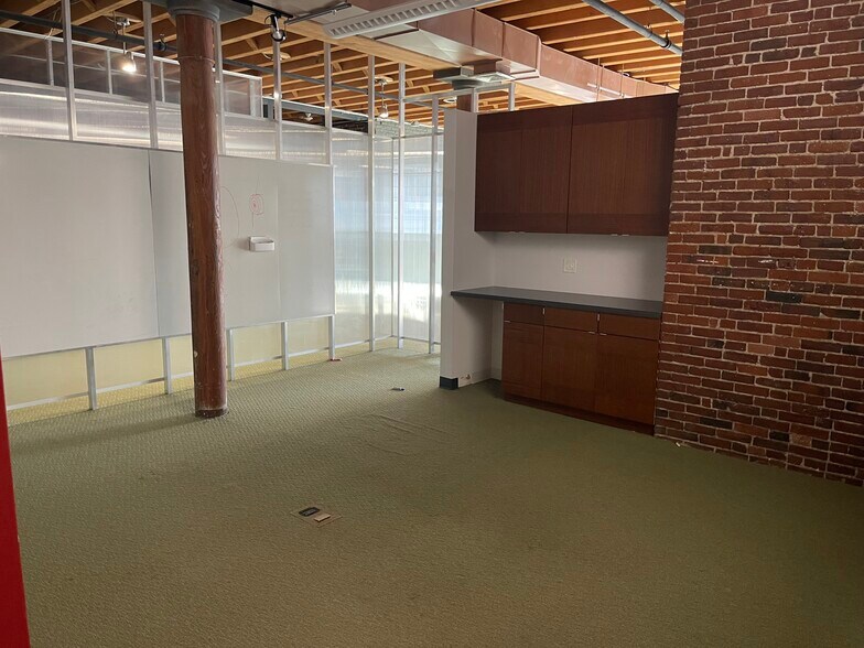 More Photos Of 143-145 South St, Boston Medical For Lease