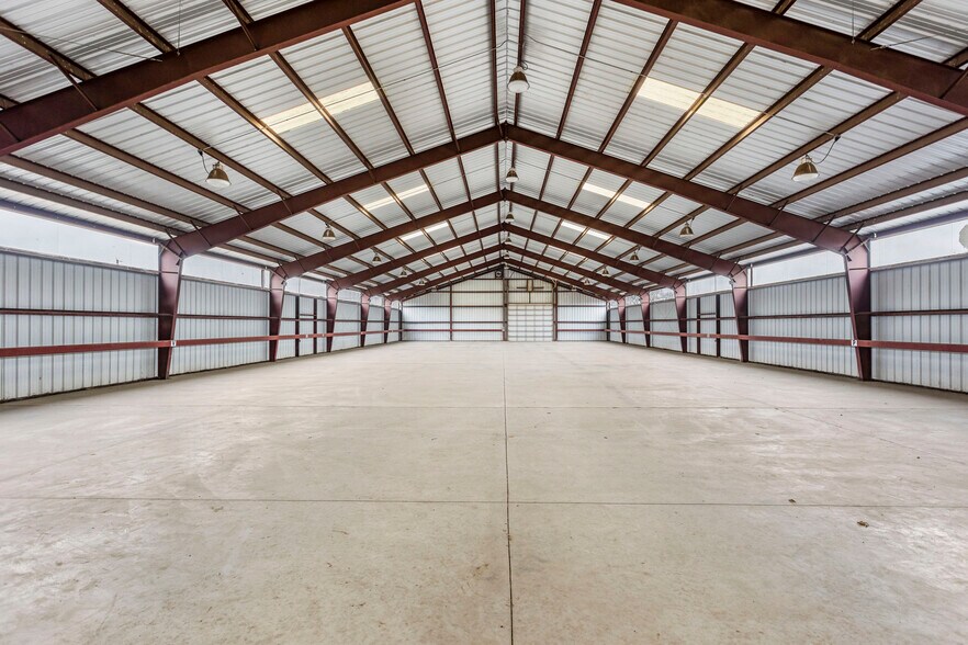 More Photos Of 3521 Blue Crane Ln, Yakima Warehouse For Sale