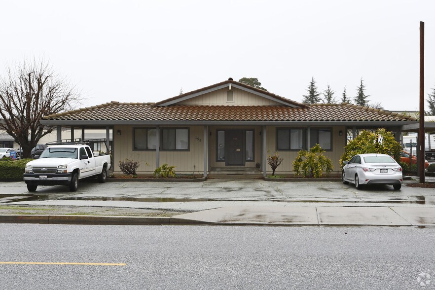 More Photos Of 16890 Church St, Morgan Hill Manufacturing For Lease