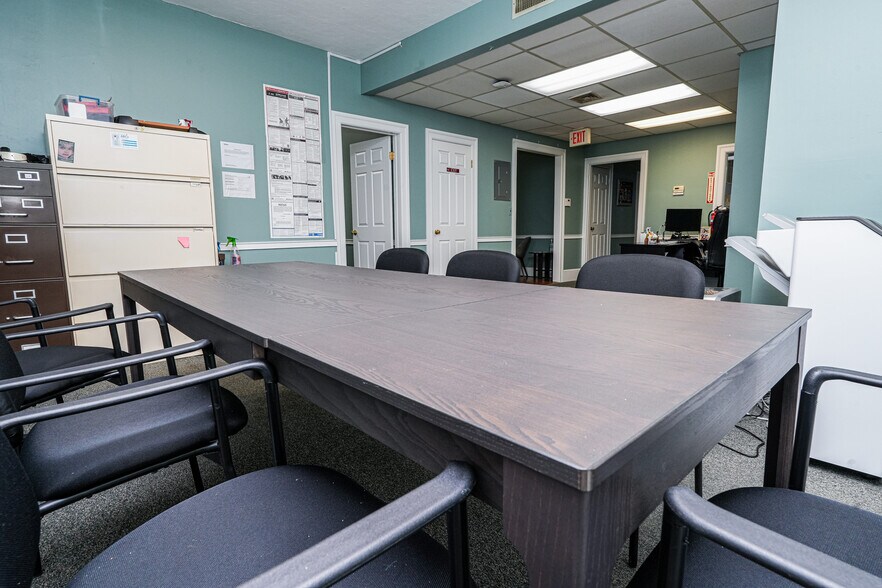 More Photos Of 12-19 River Rd, Fair Lawn Office For Sale