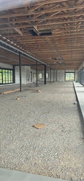 More Photos Of 714 W 400 N, Logan General Retail For Lease