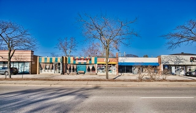 Primary Photo Of 3718-3720 Dempster St, Skokie Storefront For Sale