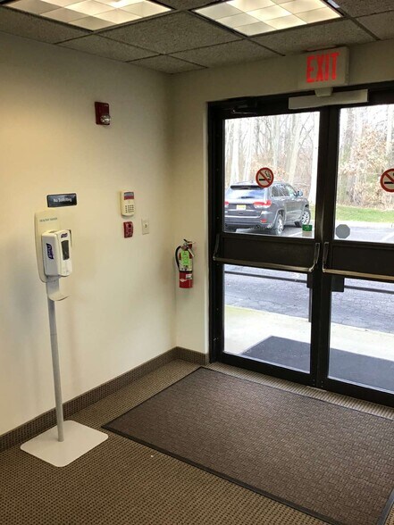 More Photos Of 1675 Whitehorse Mercerville Rd, Hamilton Medical For Lease