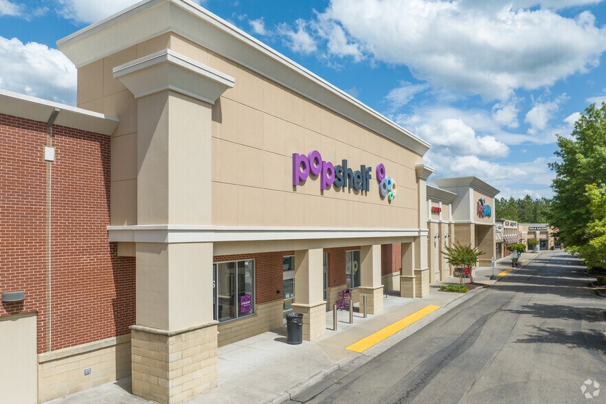 More Photos Of 1810 Cumming Hwy, Canton Storefront For Lease