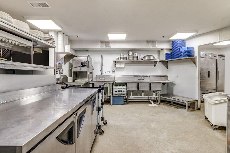 More Photos Of 1451 Maryland Ave NE, Washington Apartments For Sale