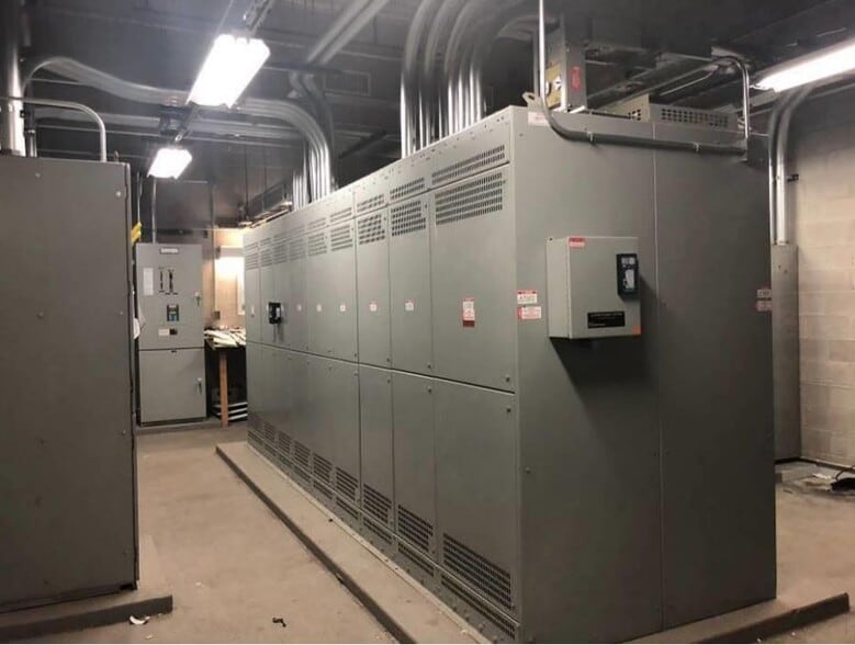 More Photos Of 901-934 Center St, Elgin Hospital For Sale