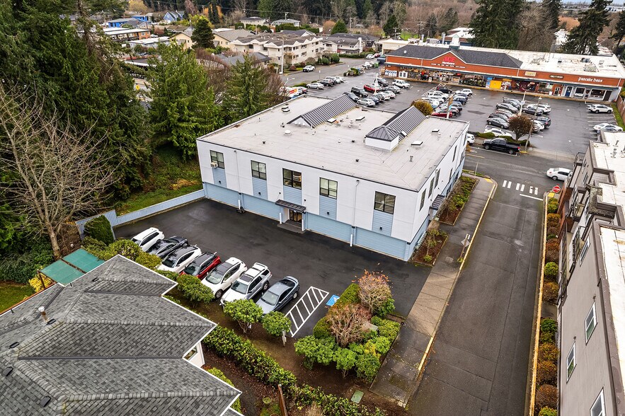 More Photos Of 504 Holly Dr, Edmonds Office For Sale