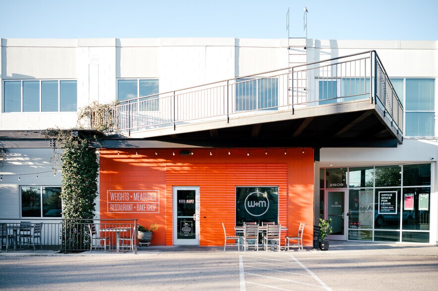 More Photos Of 2808 Caroline St, Houston Coworking Space